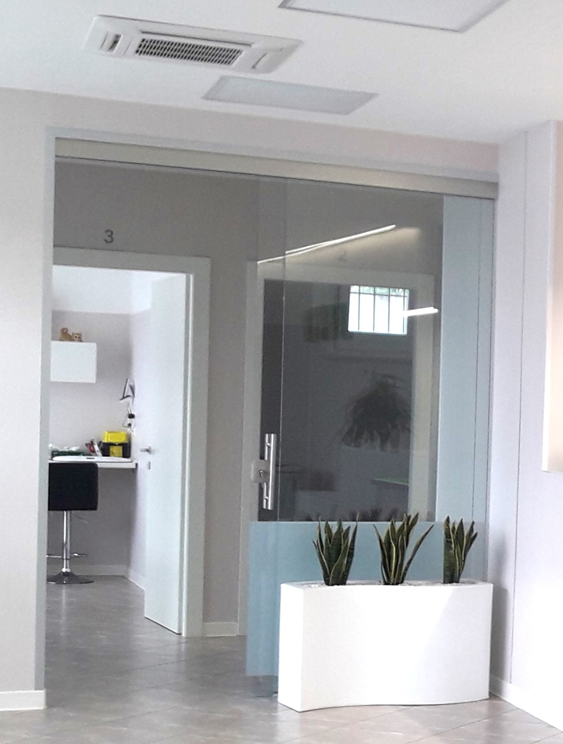 post ambient interno